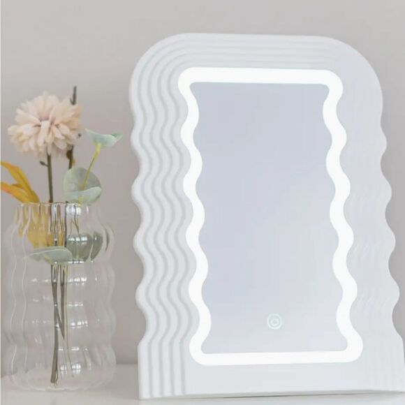 Danielle Creations L.E.D. Wavy Vanity Mirror - Picture 1 of 8